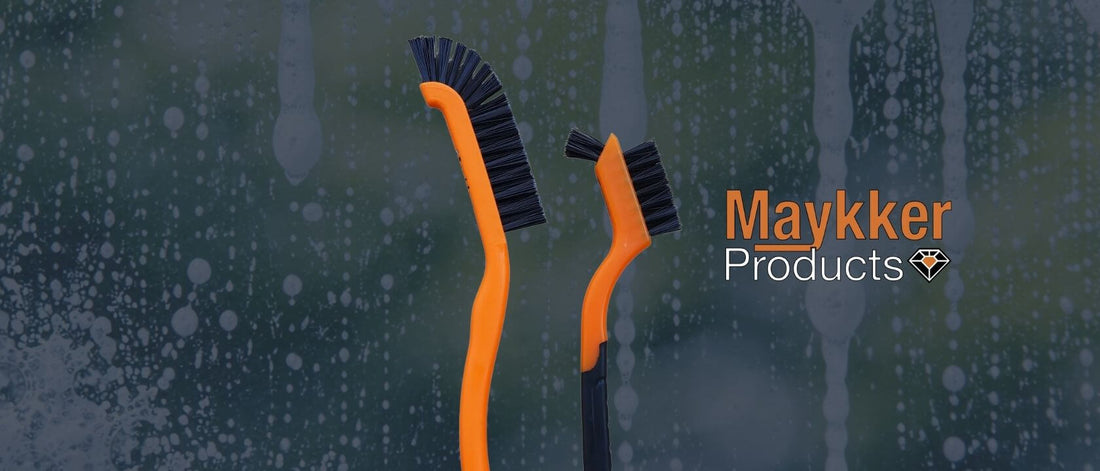 Track Brush Fensterbürste mit Logo von Maykker