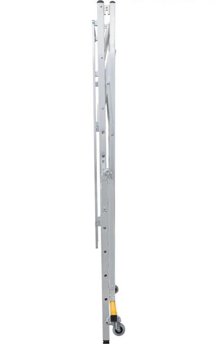 Günzburger Steigtechnik Plattformleiter klappbar und fahrbar