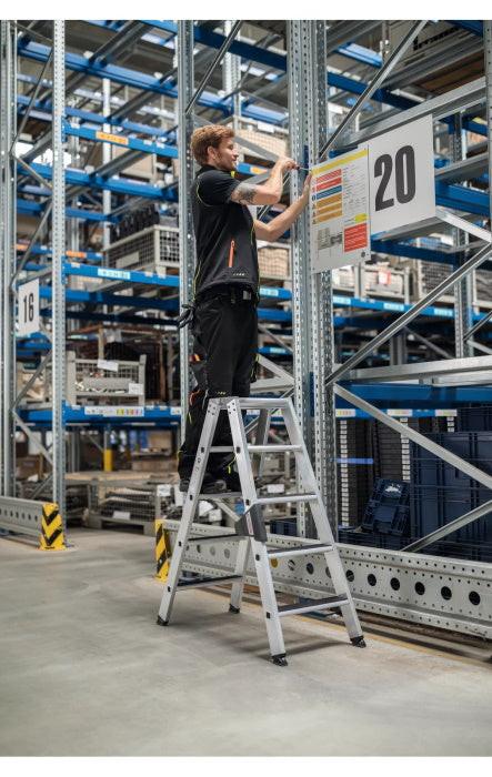 Munk Günzburger Steigtechnik Stufen-Stehleiter beidseitig begehbar mit clip-step Ausführung