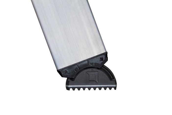 Munk Günzburger Steigtechnik Stufen-Stehleiter beidseitig begehbar mit clip-step relax Ausführung