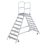 MUNK Podesttreppe beidseitig begehbar mit Federrollen Aluminium geriffelt.