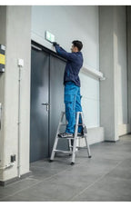 MUNK Steigtechnik Stufen-Stehleiter beidseitig begehbar.