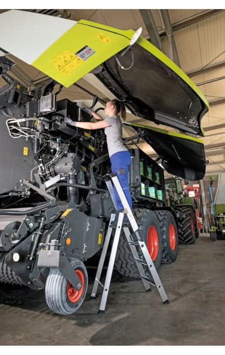 MUNK Steigtechnik Stufen-Stehleiter einseitig begehbar mit clip-step relax.