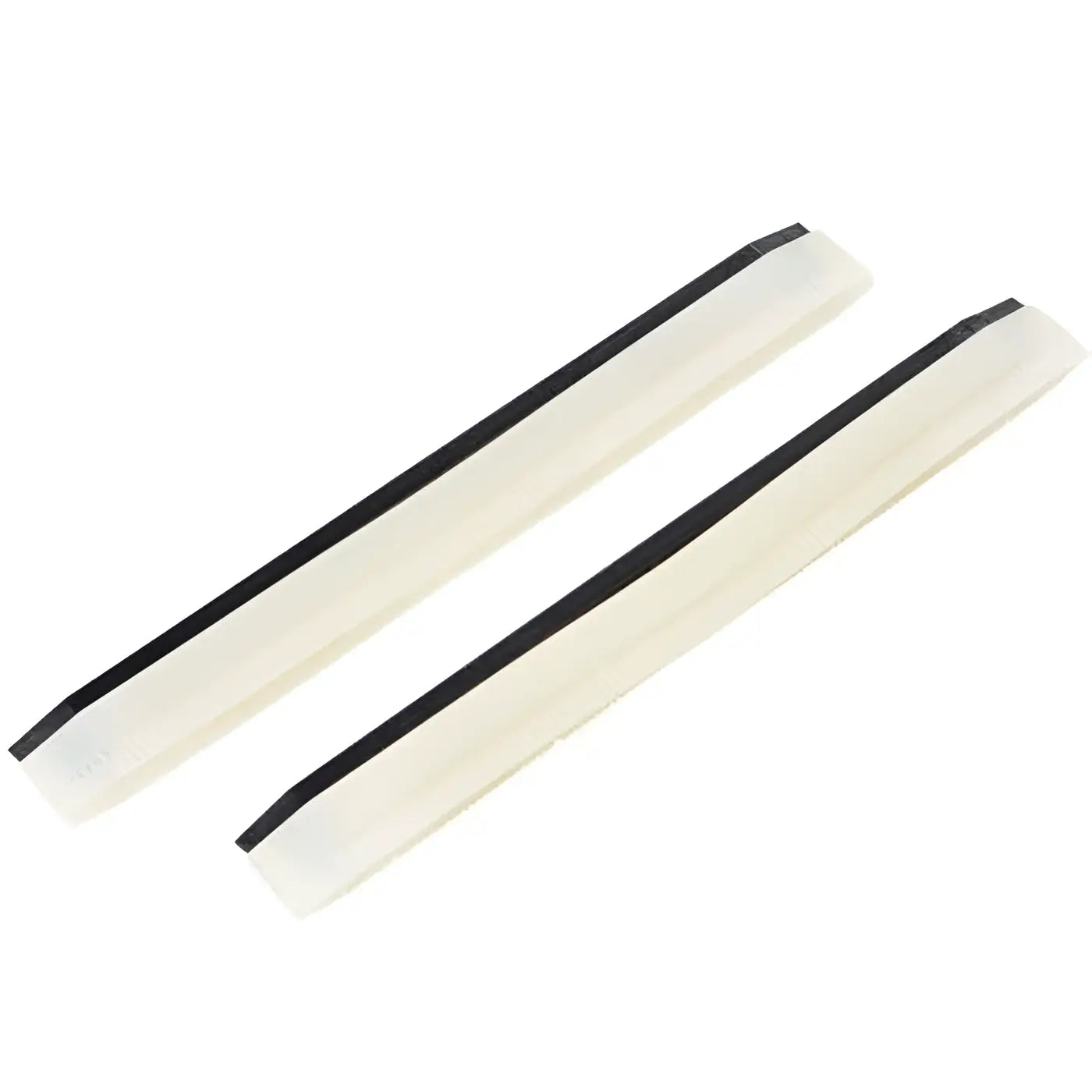 Transparente weiße plastikleisten mit schwarzen kanten als absaugleisten für nilfisk scrubtec 233 scheuersaugmaschine