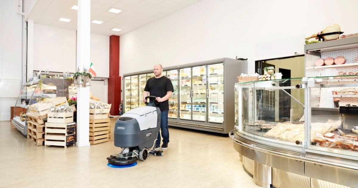 Nilfisk Scheuersaugmaschine SC401 BD Kombi.