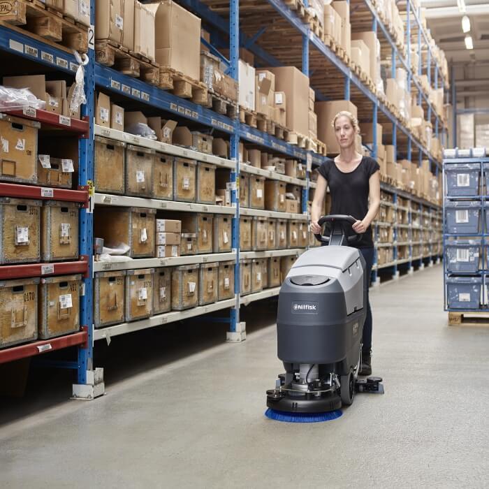 Nilfisk Scheuersaugmaschine SC401 BD Kombi Scheuersaugautomat