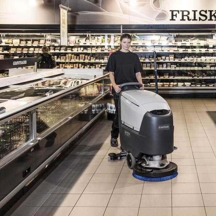 Nilfisk Schauersaugmaschine SC500 REV Reinigungsautomat