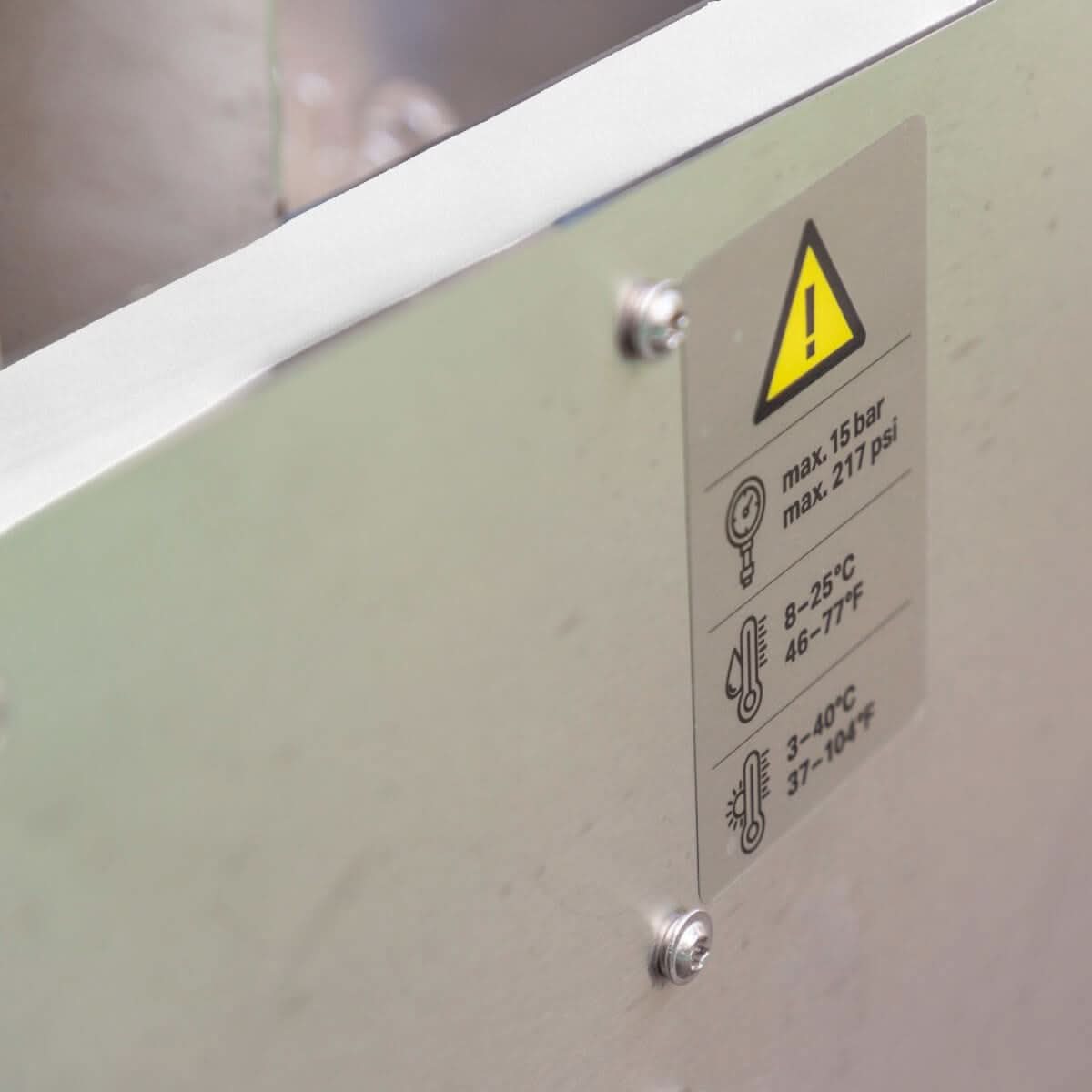 OSMOBIL MAX 750 Liter Osmoseanlage für PV, Solar, Glas und Fassade.