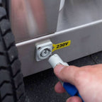 OSMOBIL PRO X für die Glas PV und Fassadenreinigung.