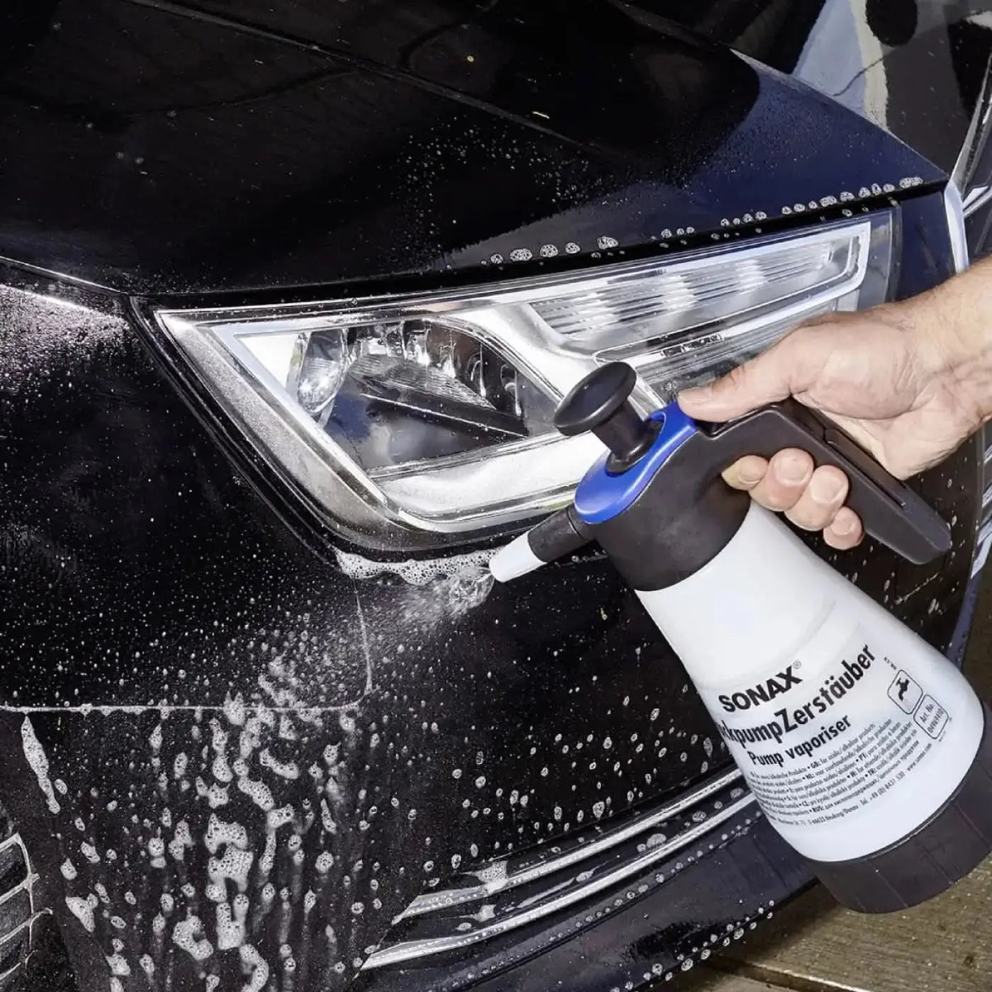 Sonax profiline multistar 1l pumpzerstäuber in blau und schwarz mit weißem kunststoffkörper für autowäsche