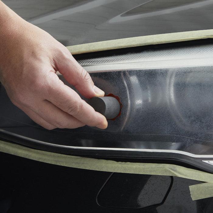 Sonax Profiline Scheinwerfer Aufbereitungsset Anwendung 2 Autopflege