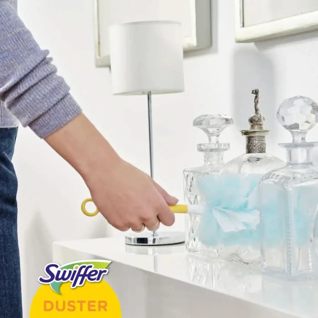 Gelbgriffe swiffer xxl duster mit weichem saugfähigem kopf zum staubwischen oberflächen inklusive 2 staubfangtücher