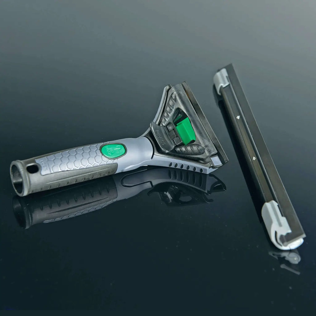 Unger ergotec ninja 6in1 komplettkit silbergrüner abzieher mit strukturiertem griff und schwarzer gummilippe