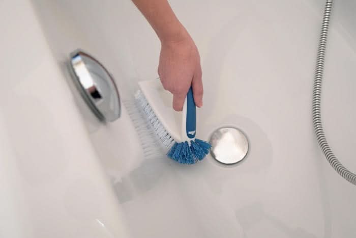 Unger robuste Flachbürste.