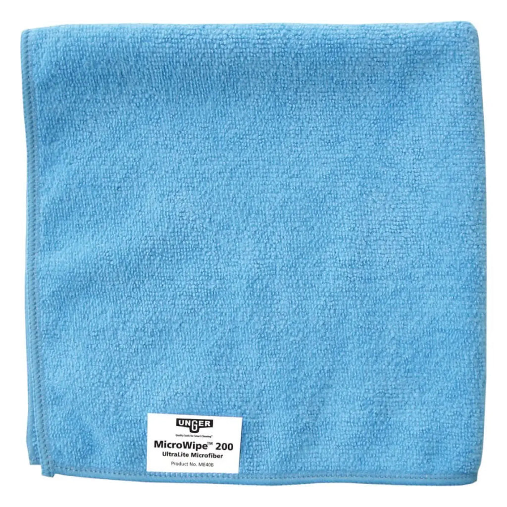 Ein hellblaues weiches mikrofasertuch ung micro wipe 200 ultralite für die reinigung von unger smartcolor