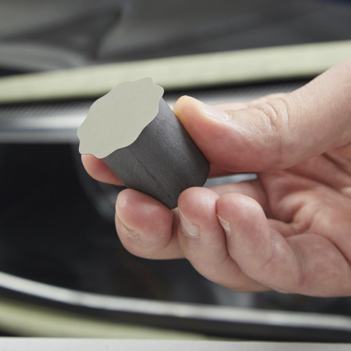 Sonax Profiline Scheinwerfer Aufbereitungsset Anwendung 1 Autopflege